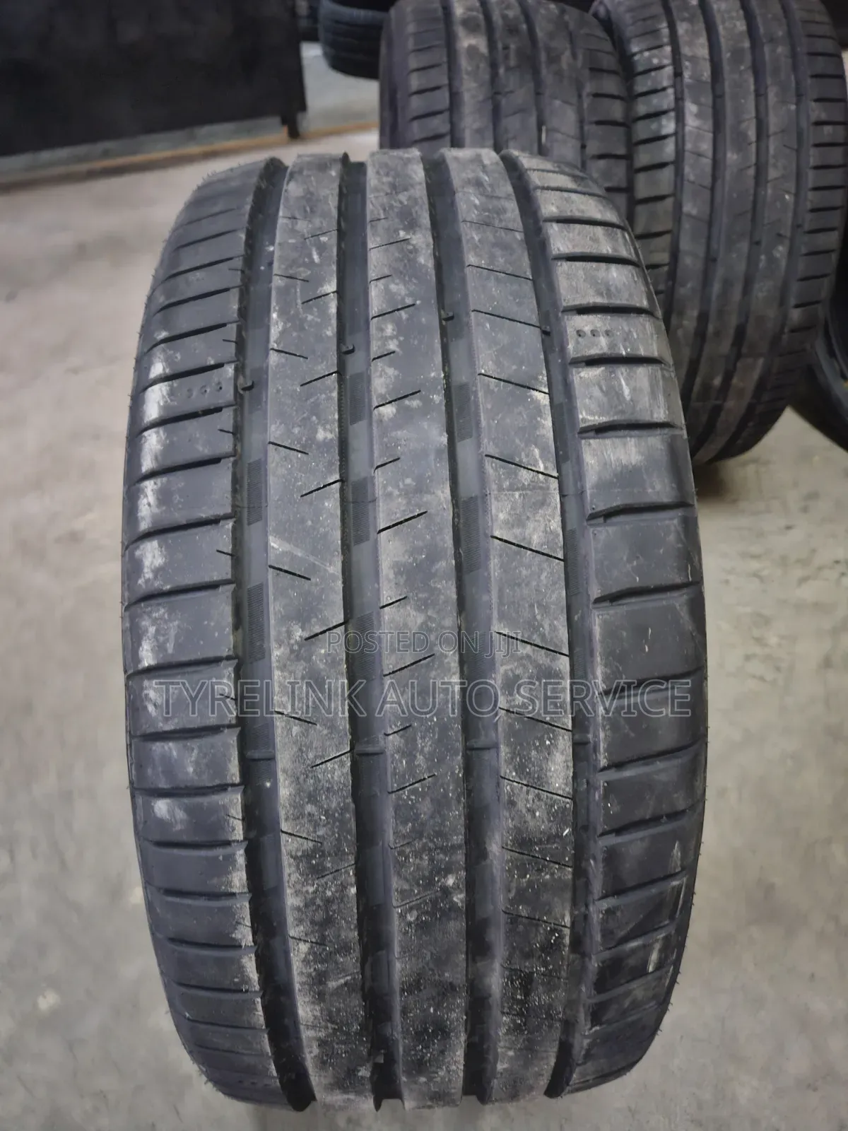 275/35r20 Dovroad