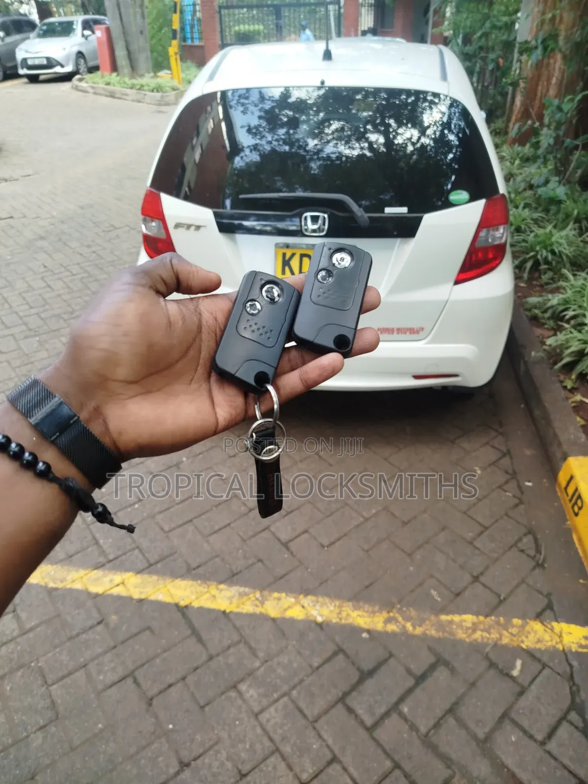 Honda Fit Car Key Duplication