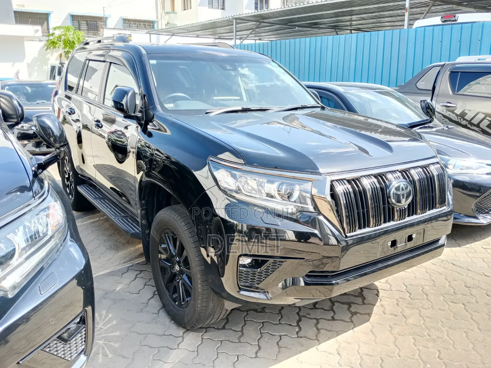 Toyota Land Cruiser Prado 2.8 2021 Black