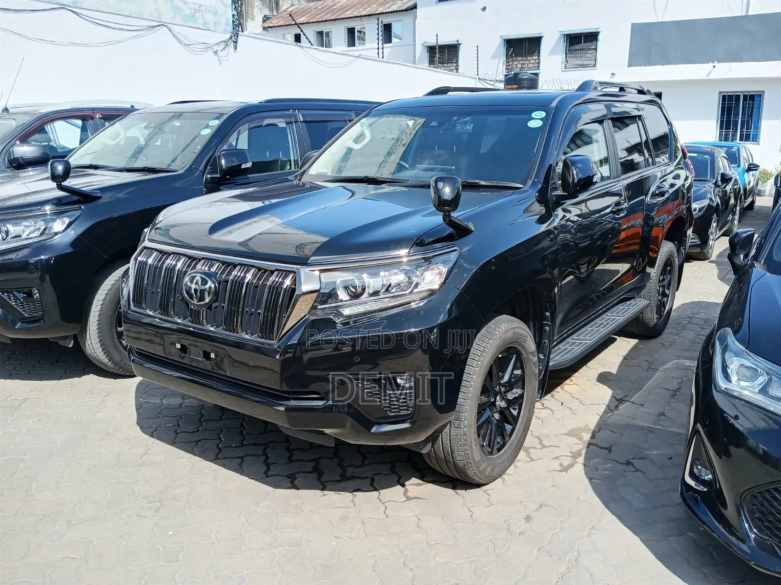 Toyota Land Cruiser Prado 2.8 2021 Black