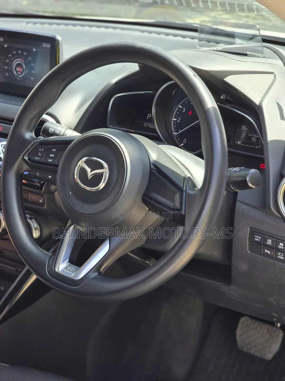 Toyota Roomy 2019 Red