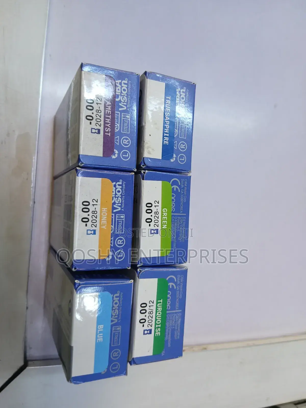 A Pair of Eye Contact Beauty Lences