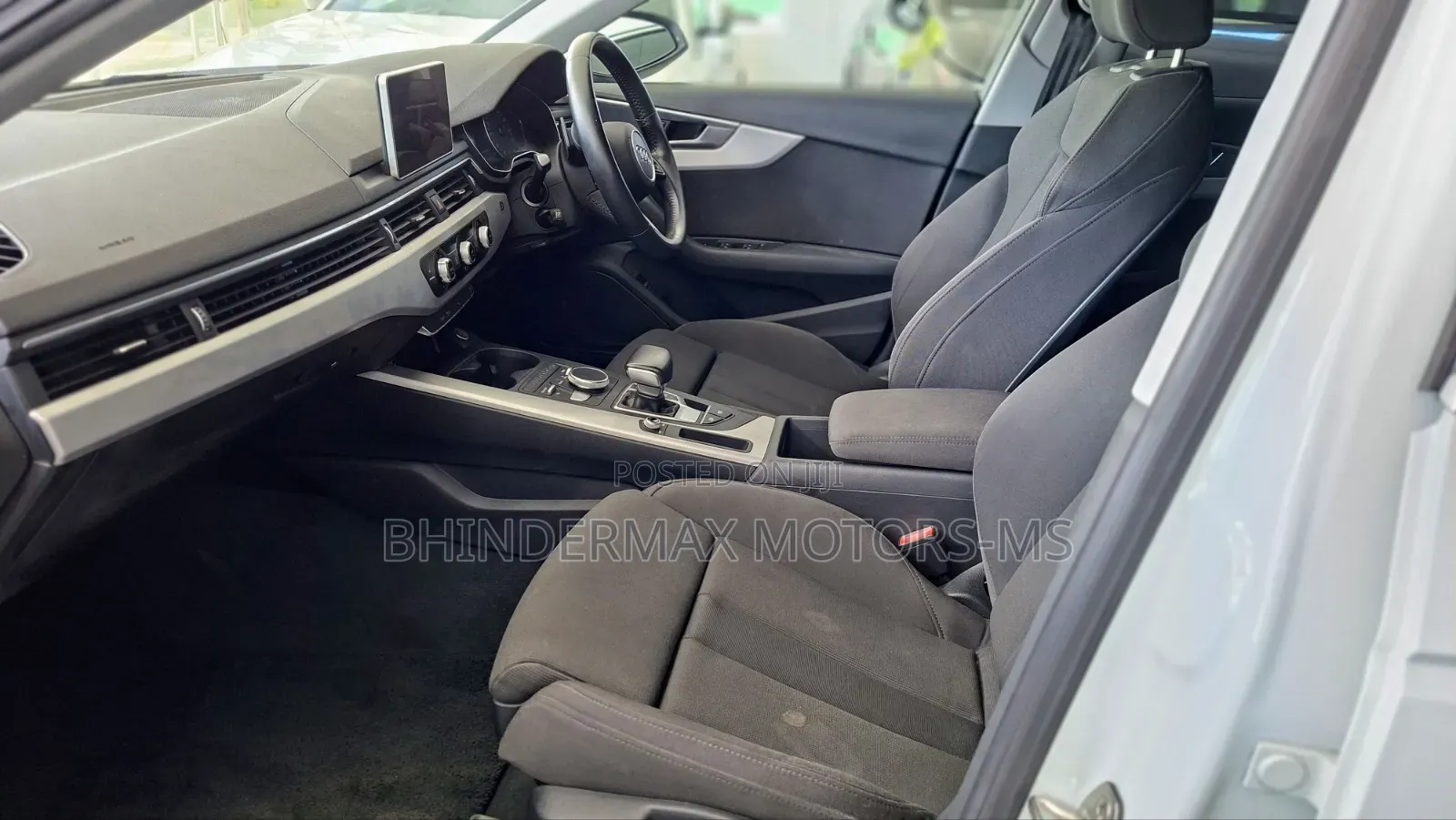 BMW 523i 2018 White
