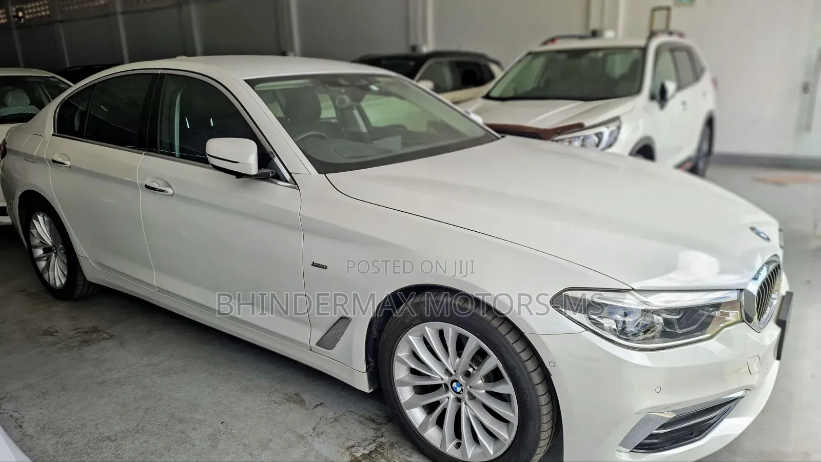 BMW 523i 2018 White