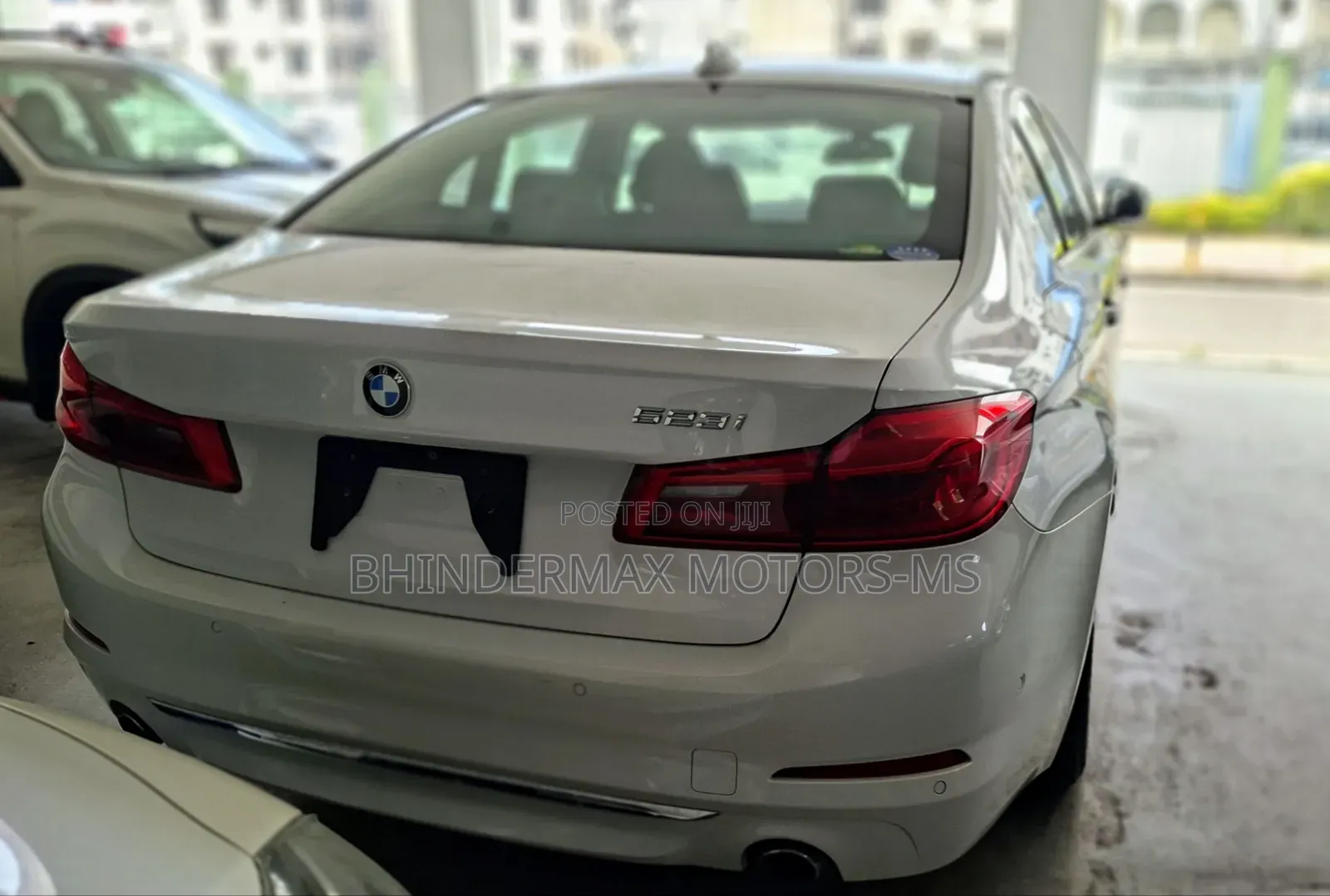 BMW 523i 2018 White