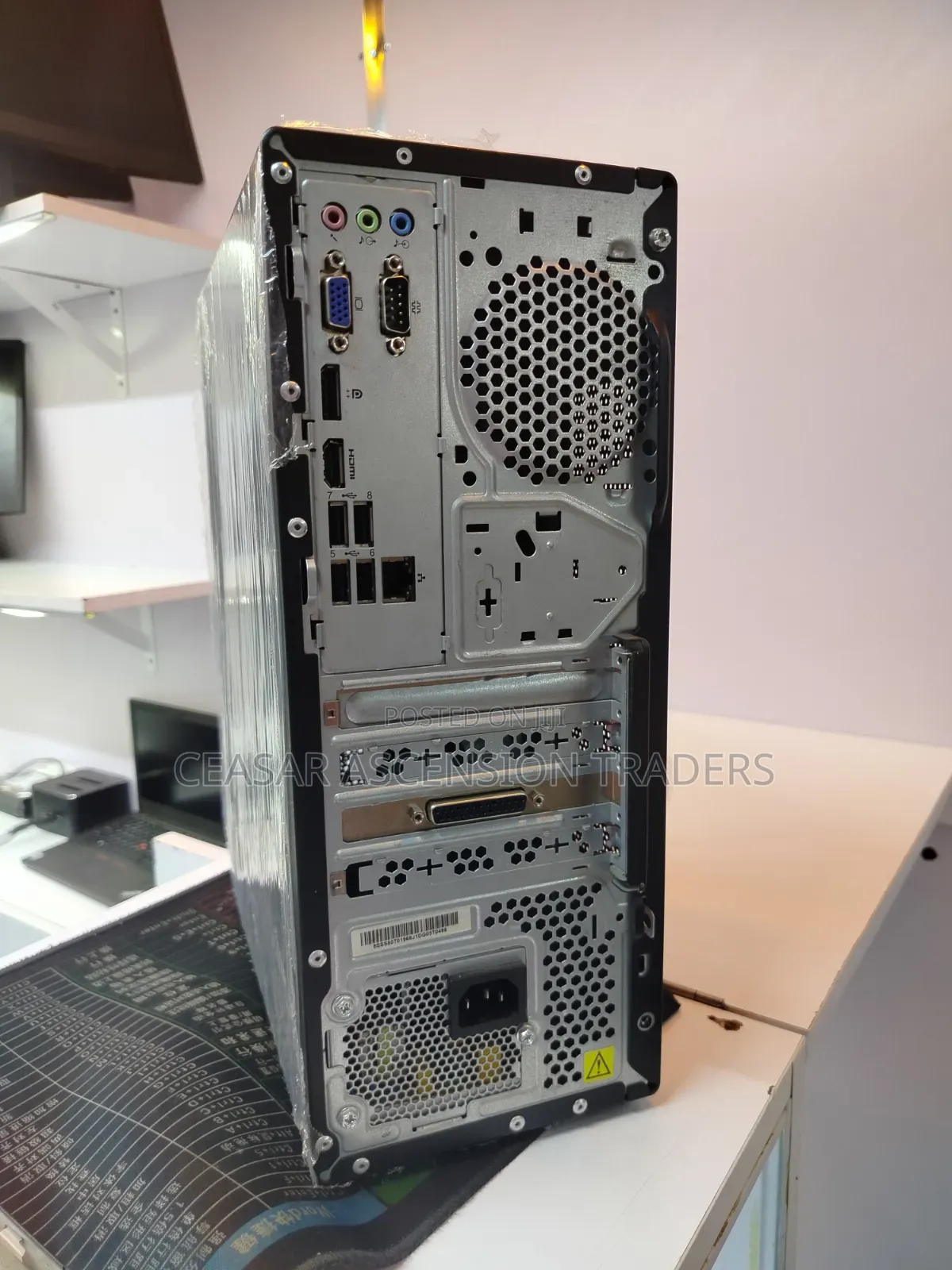 Desktop Computer Lenovo V530 8GB Intel Core i5 SSD 256GB