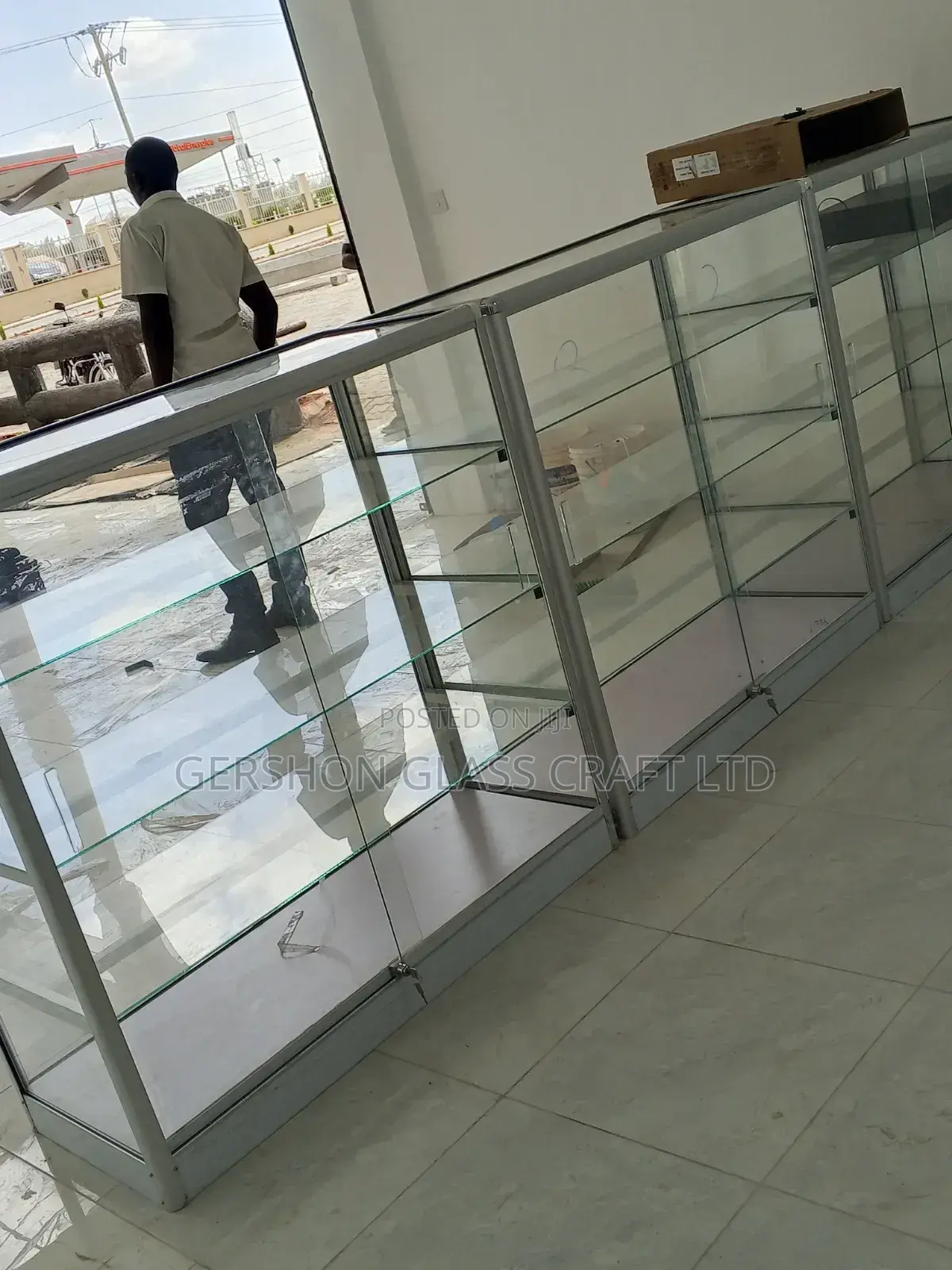 Modern Glass Counter for Sell