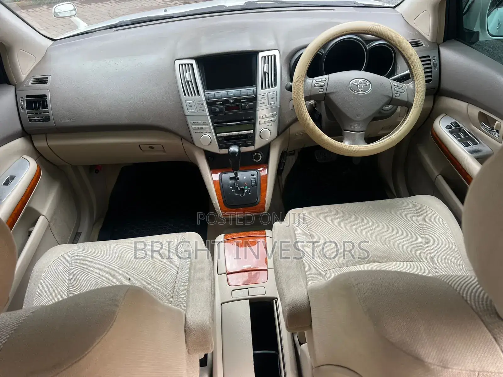Toyota Harrier 2009 White