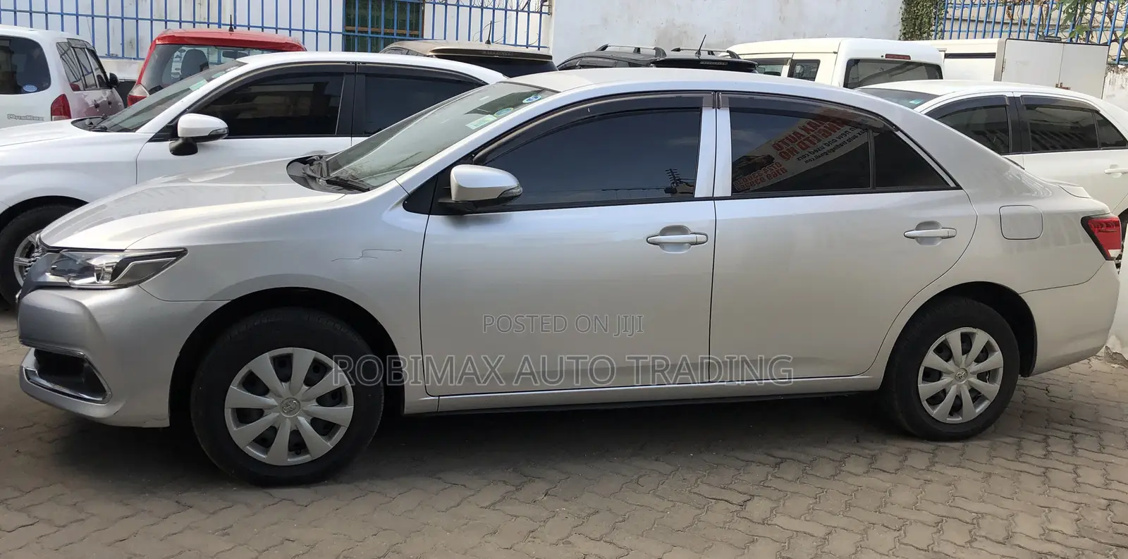 Toyota Allion 2018 Silver