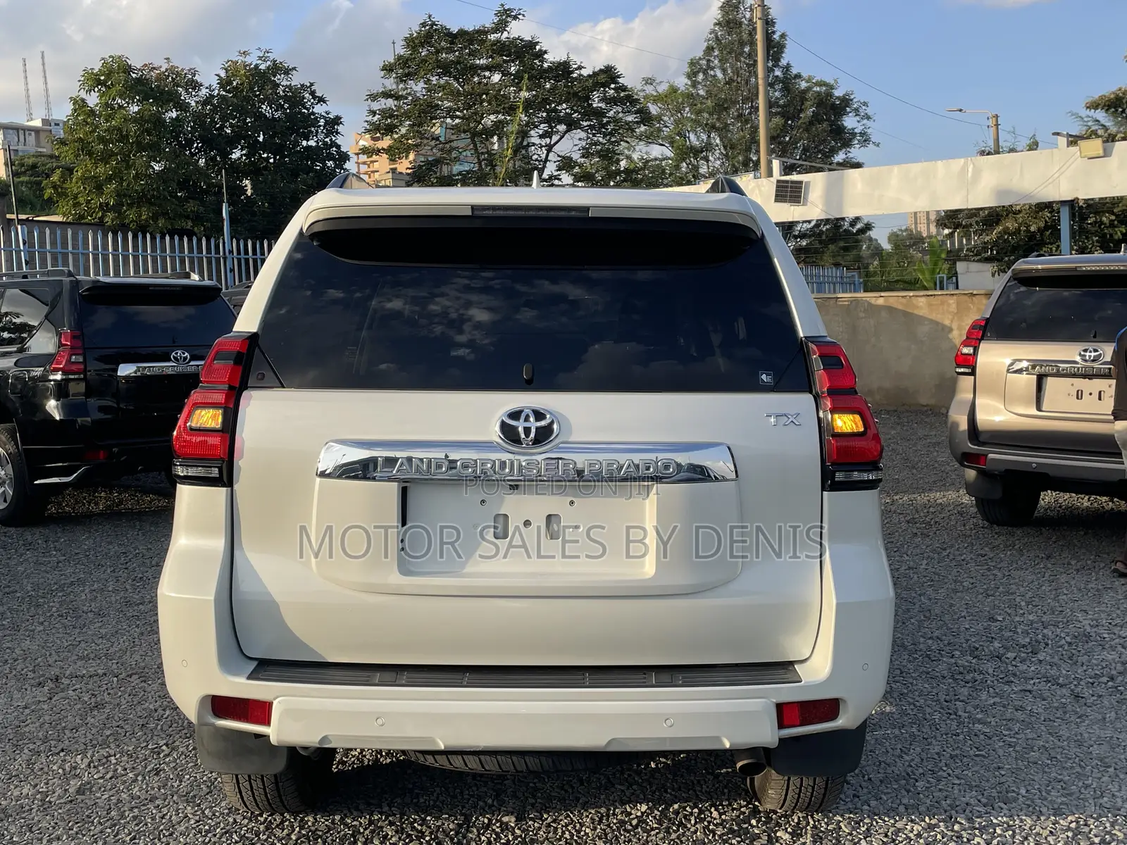 Toyota Land Cruiser Prado 2.8 2019 White