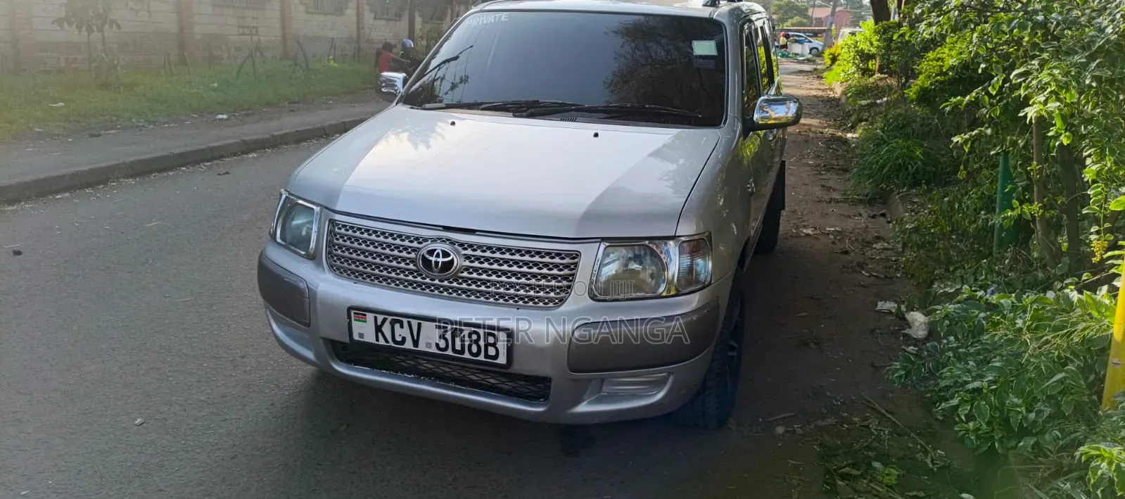 Toyota Succeed 2012 Silver