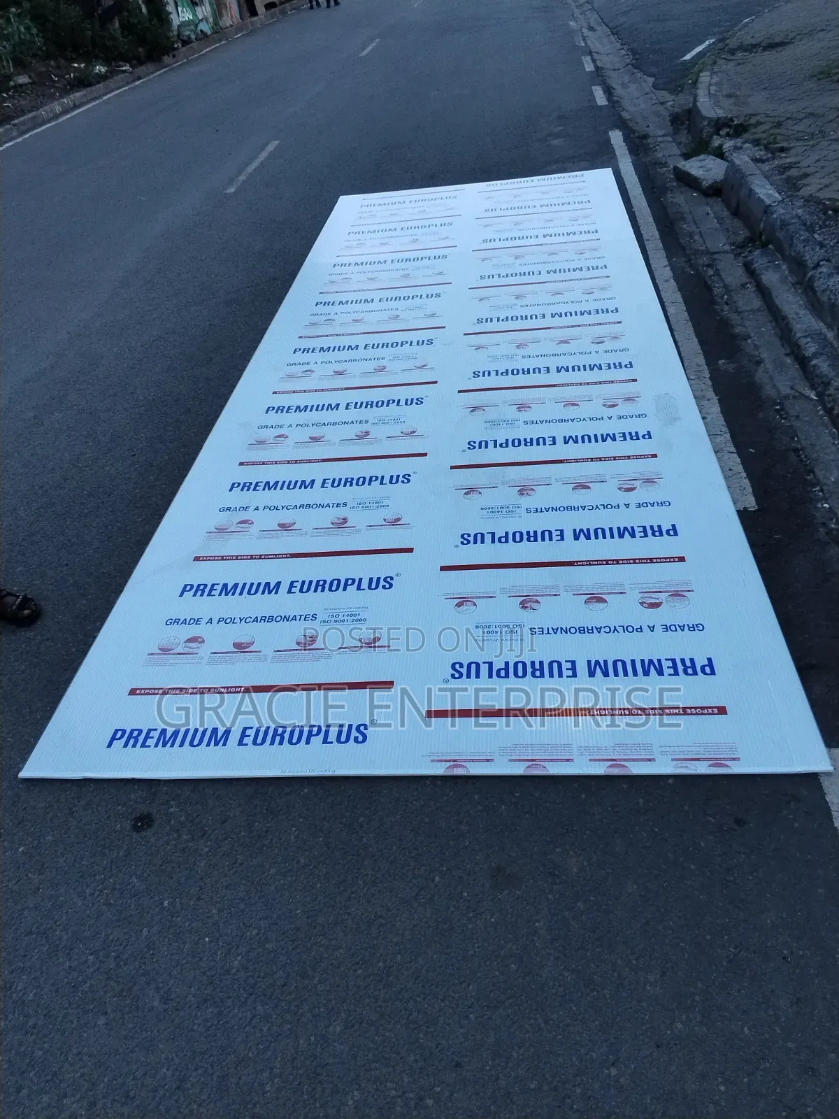Roofing Polycarbonate Sheets