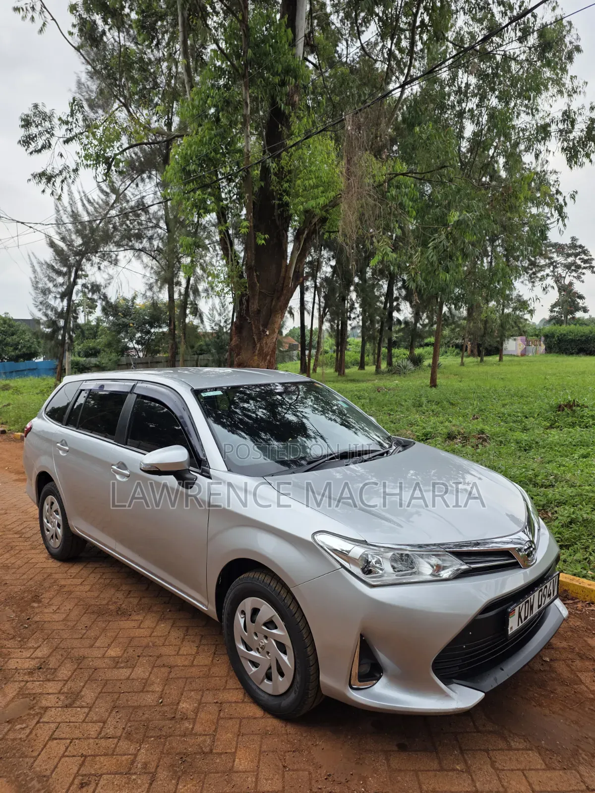 Toyota Corolla Fielder 1.5 Petrol FWD 2018 Silver