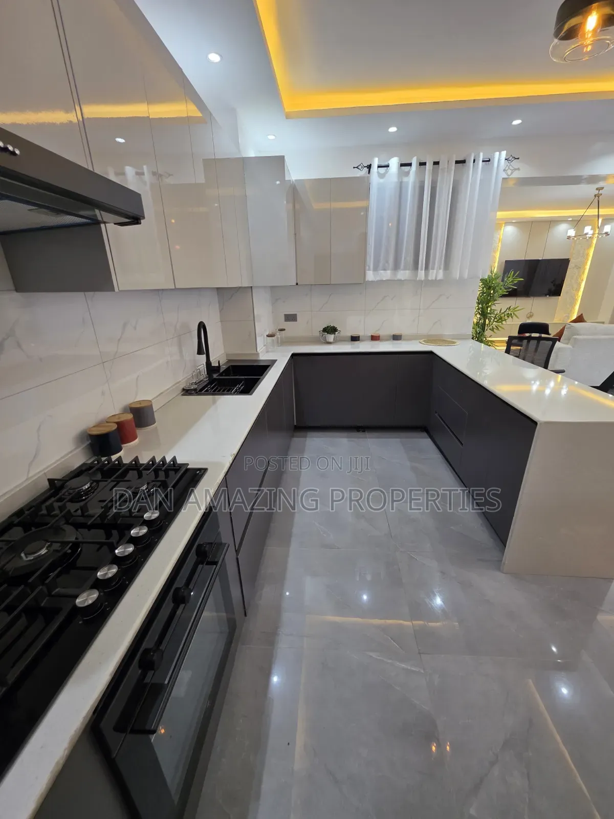 3bdrm Apartment in Kileleshwa Plus Dsq for sale
