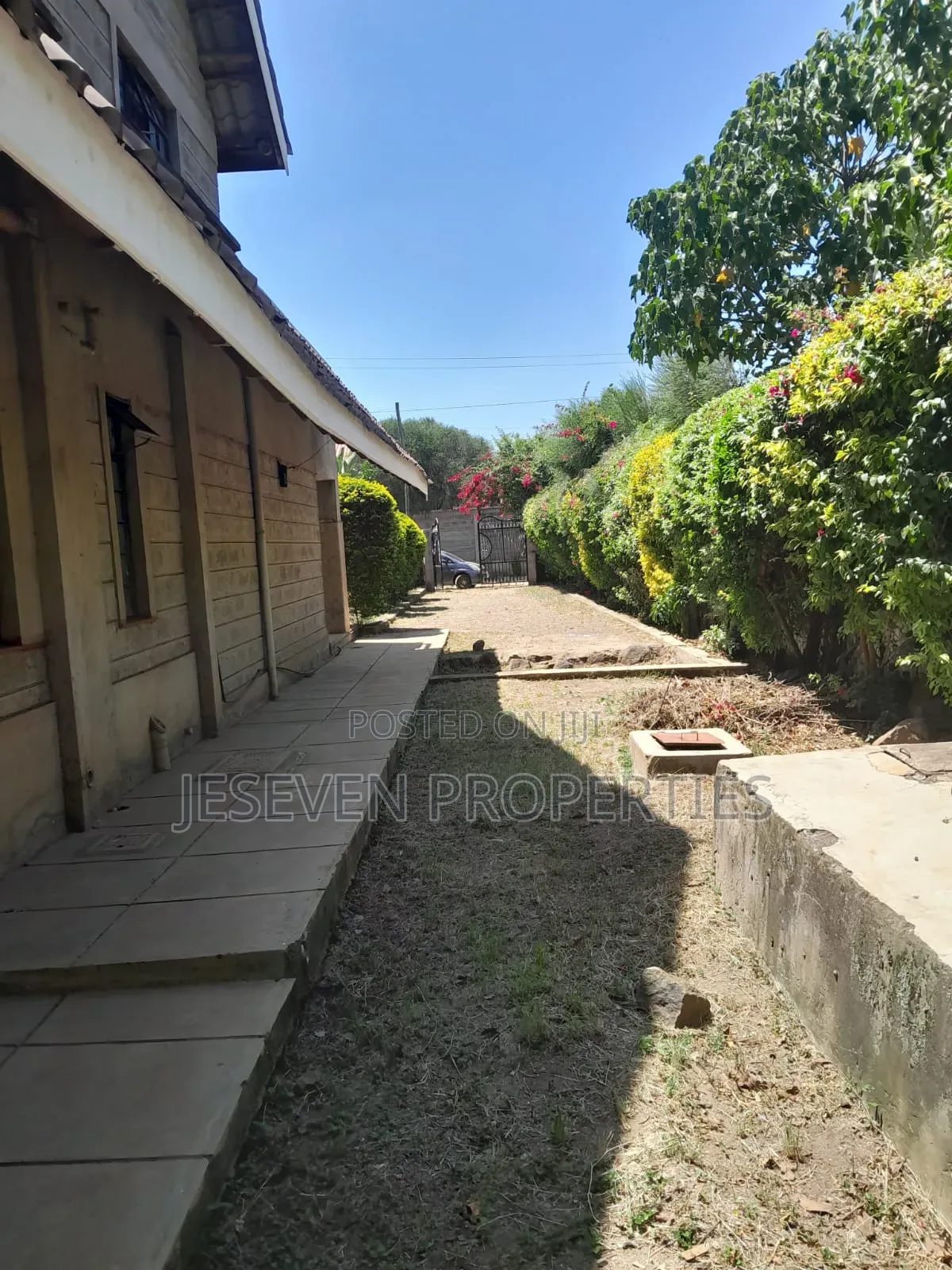 5bdrm Mansion in Rongai Nazarene, Maasai Lodge for sale