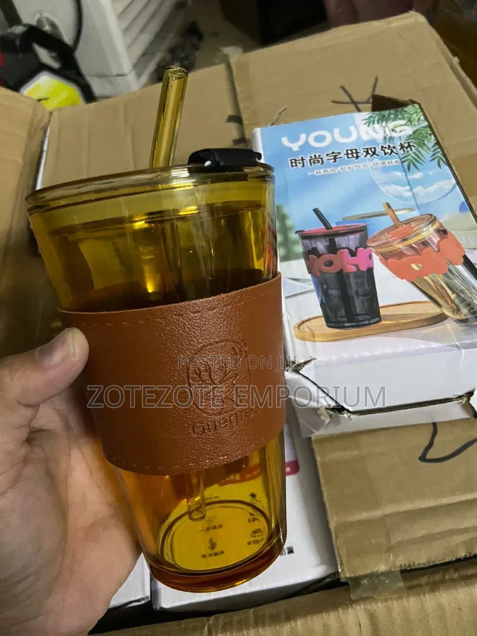 Glass Cup With Cover and Straw