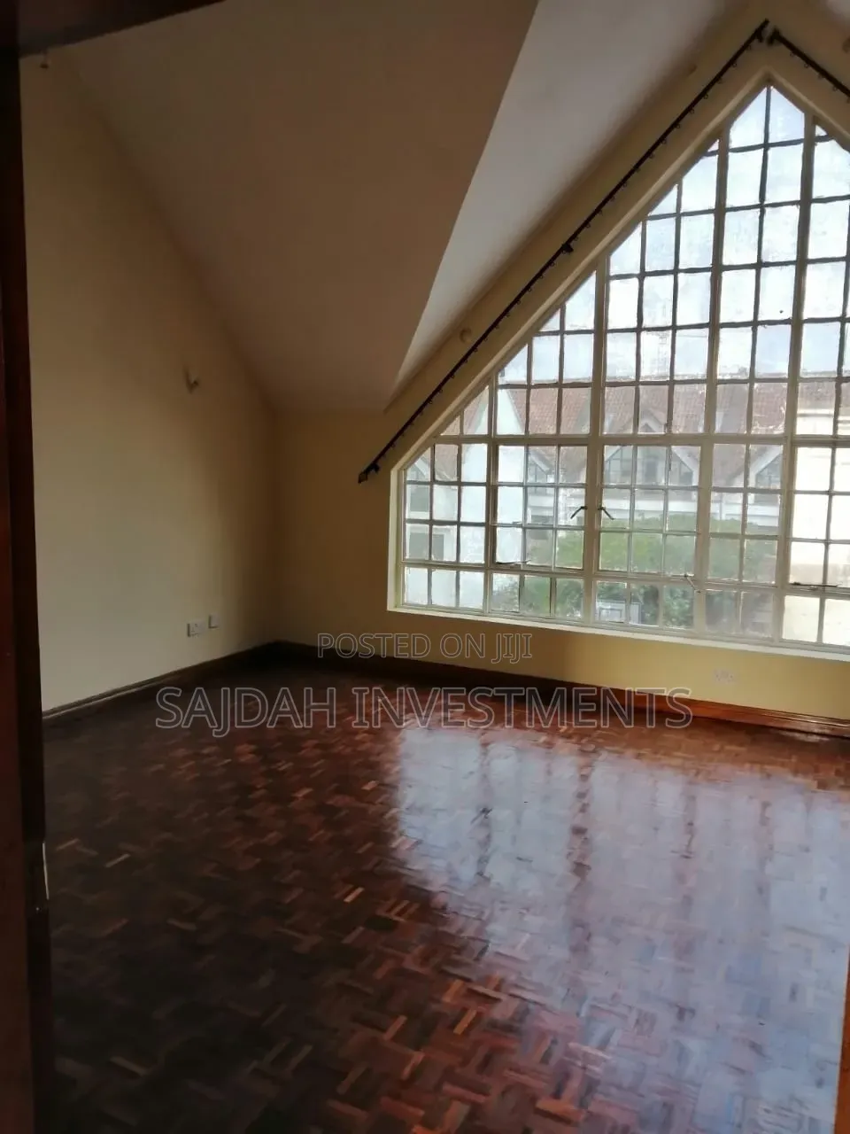 5bdrm Villa in Westlands for rent