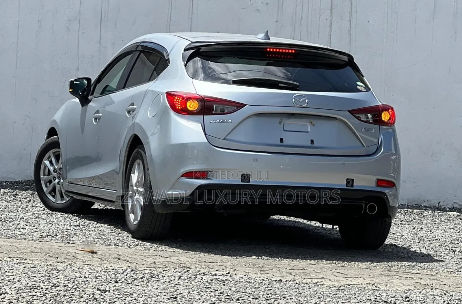 Mazda Axela 2019 Silver