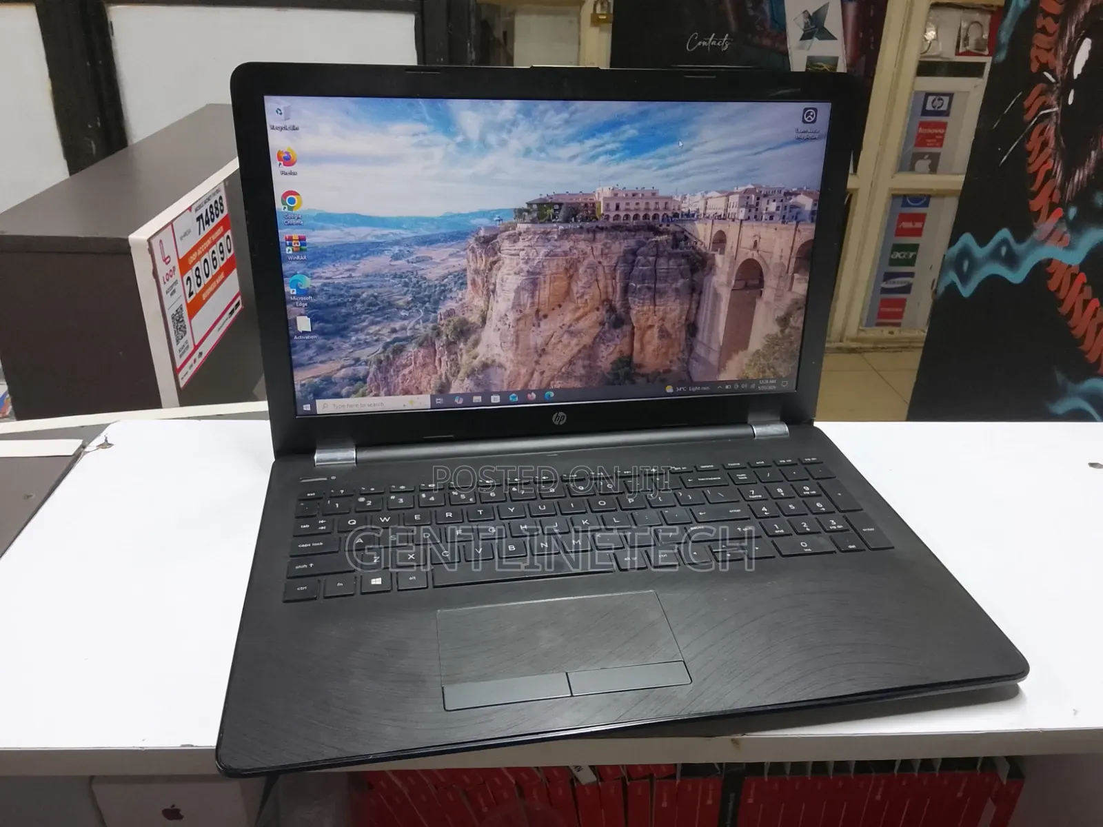 Laptop HP 250 G6 8GB Intel Core i5 HDD+SSD 500GB