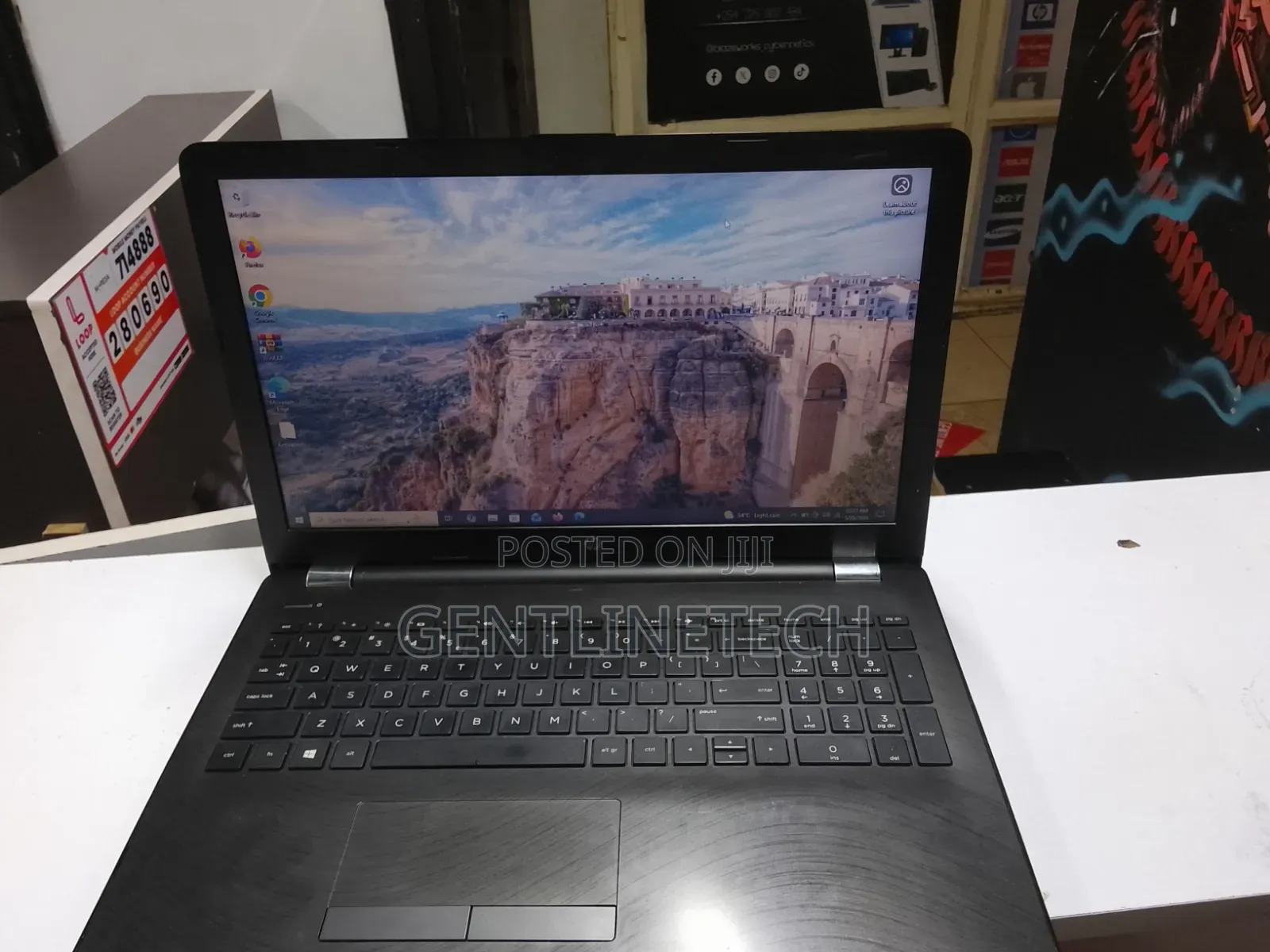 Laptop HP 250 G6 8GB Intel Core i5 HDD+SSD 500GB