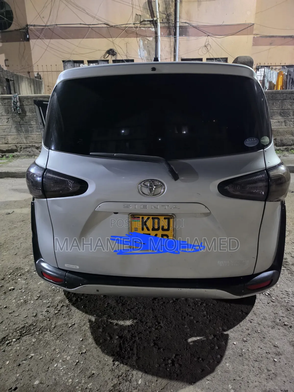 Toyota Sienta 2016 Silver