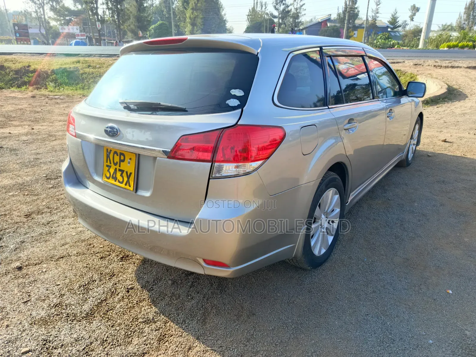 Subaru Legacy 2.5i Limited 2011 Gray