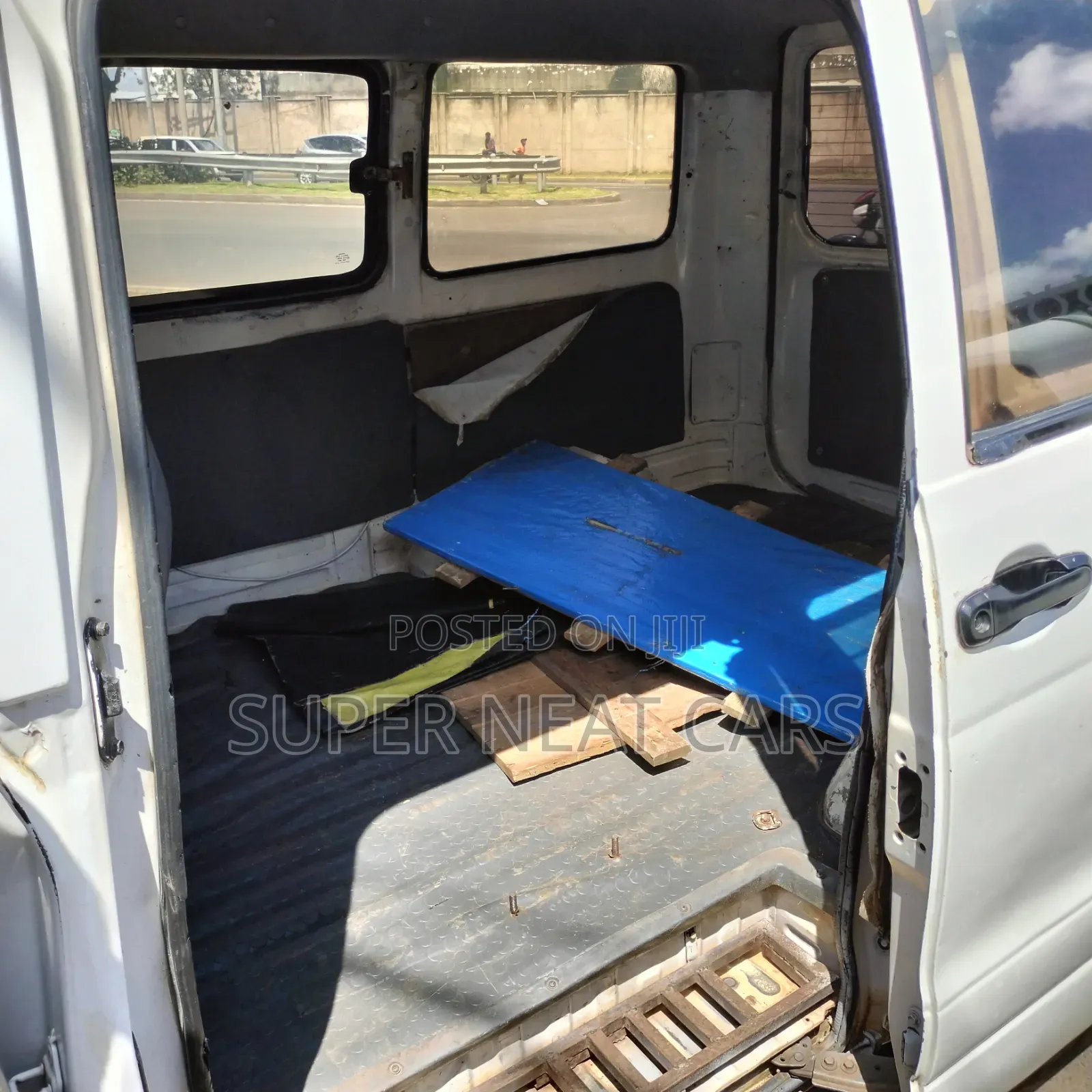 Toyota TownAce 2002 White