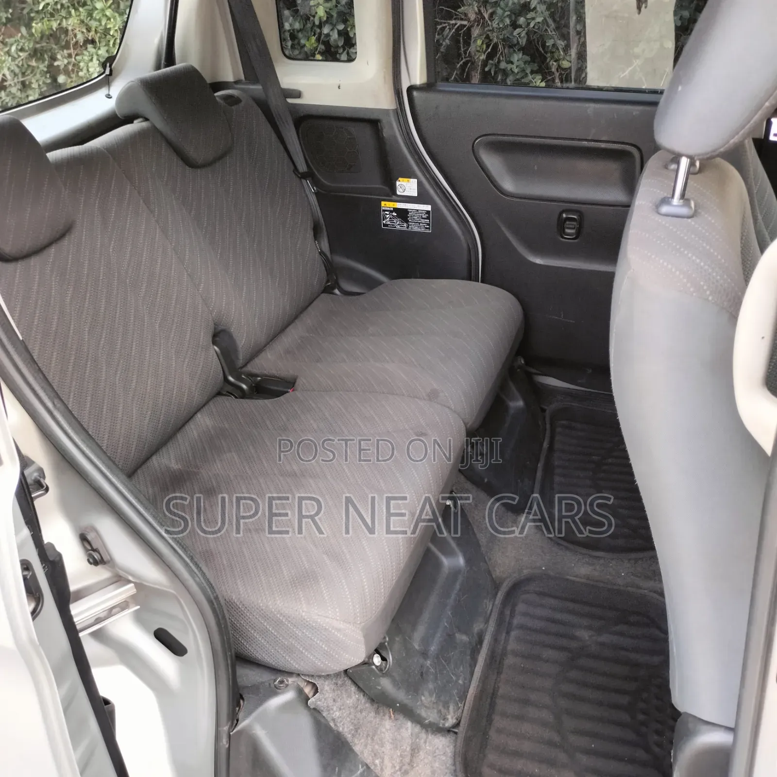Suzuki Spacia 660 FWD 2017 Silver
