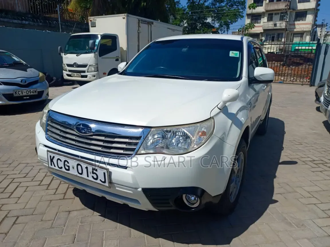 Subaru Forester 2012 White