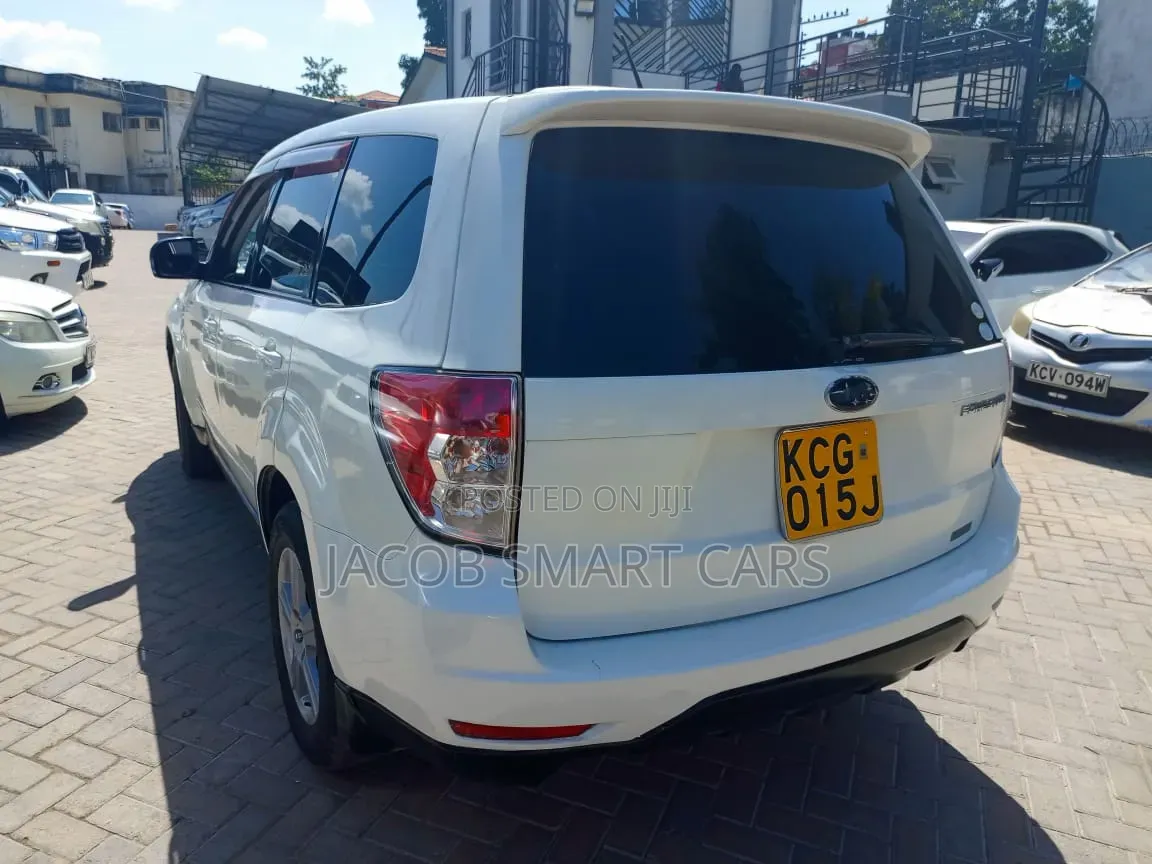 Subaru Forester 2012 White