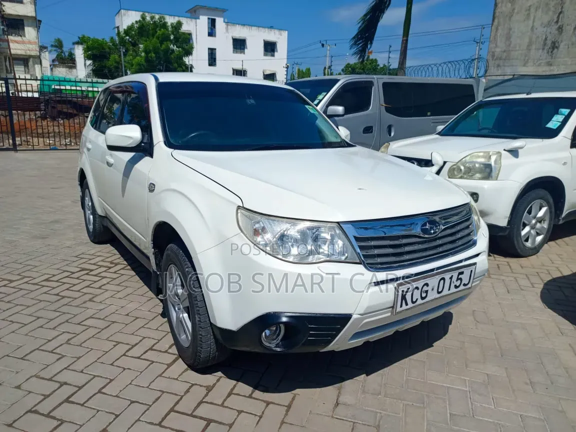 Subaru Forester 2012 White