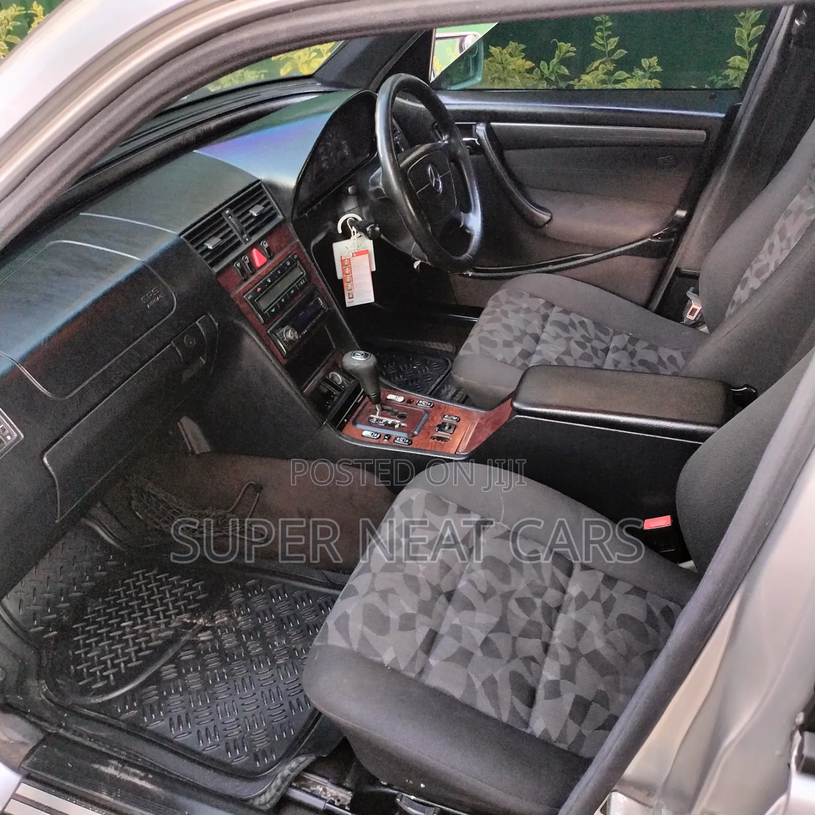 Mercedes-Benz C200 1998 Silver