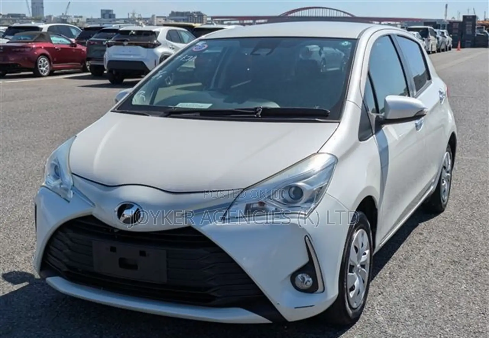 Toyota Vitz 2019 Silver