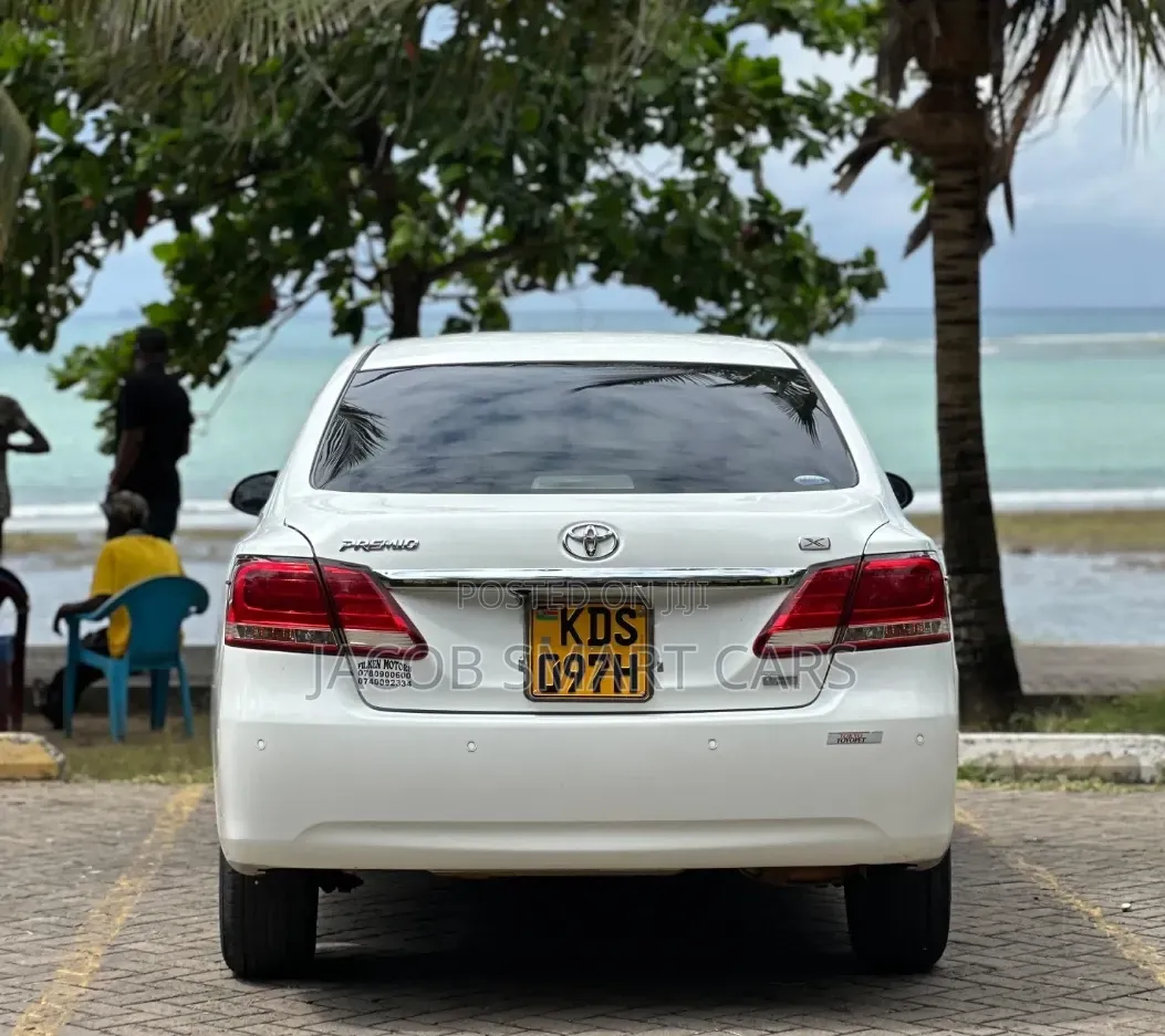 Toyota Premio 2018 White