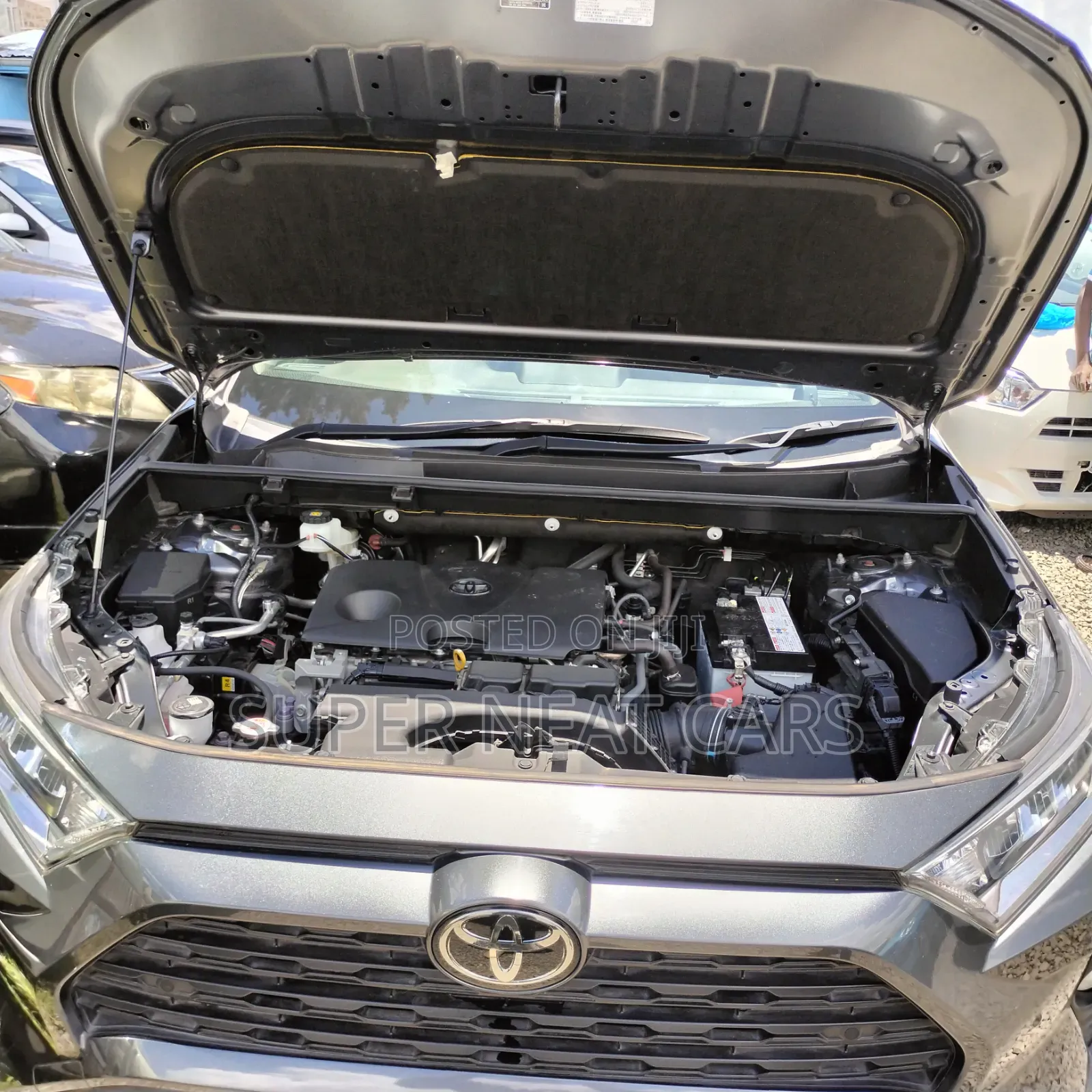 Toyota RAV4 2020 Gray