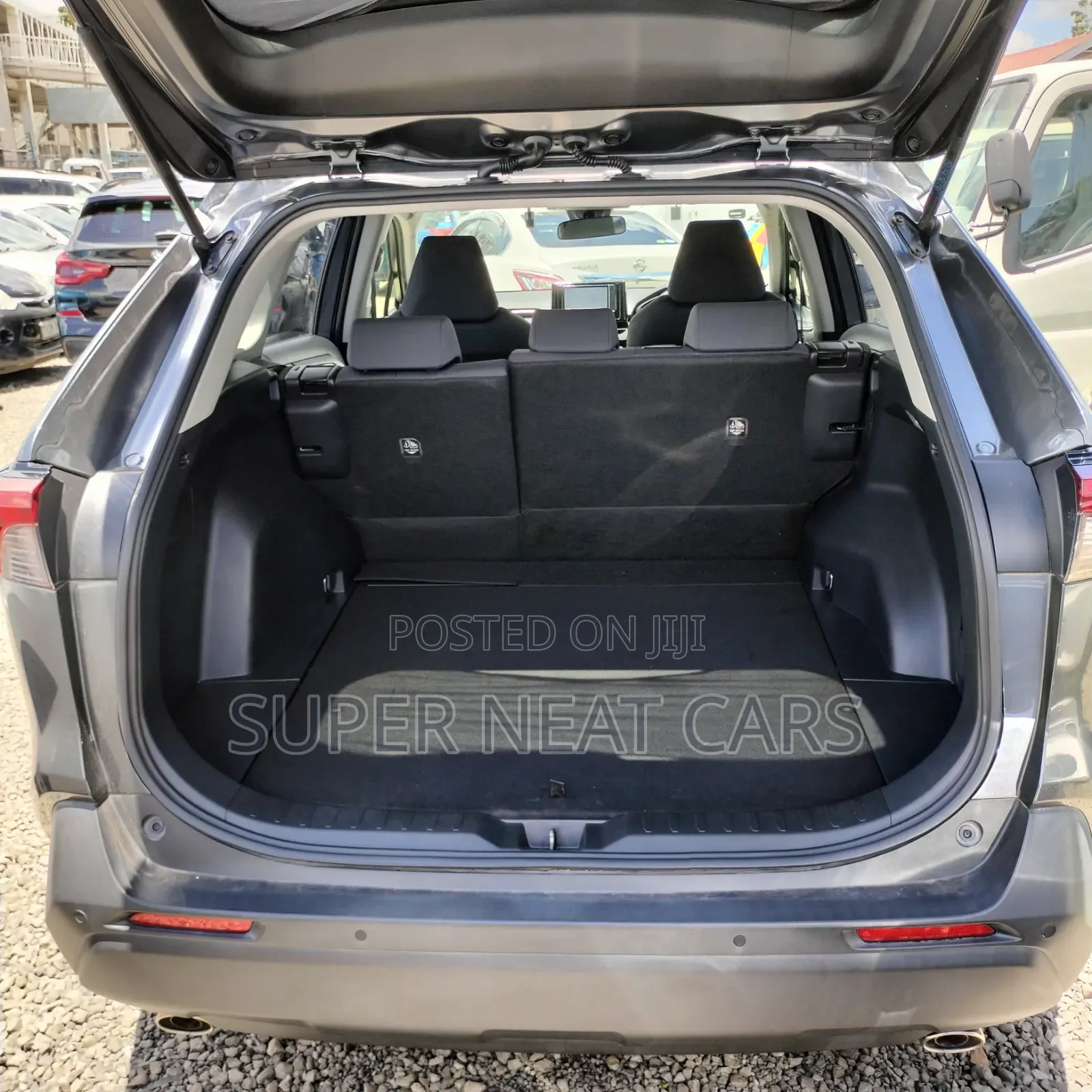 Toyota RAV4 2020 Gray