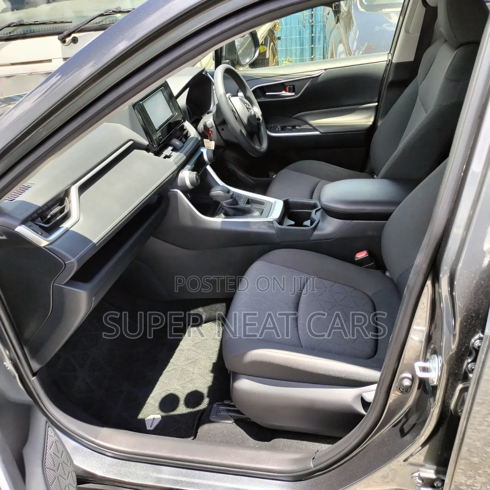 Toyota RAV4 2020 Gray