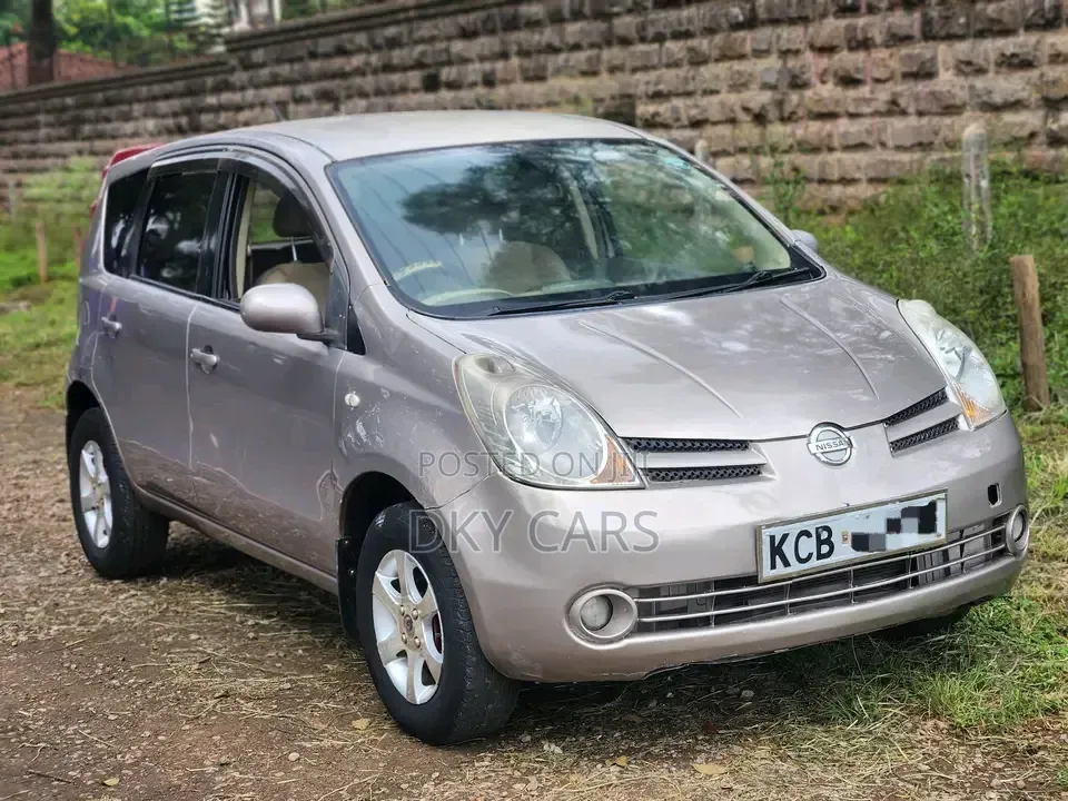 Nissan Note 2008 Brown