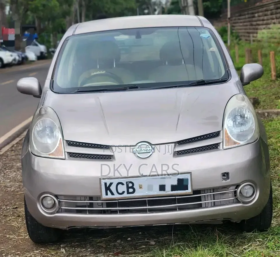 Nissan Note 2008 Brown