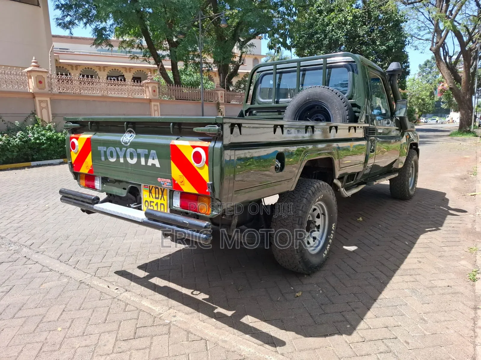Toyota Land Cruiser 2014 Green