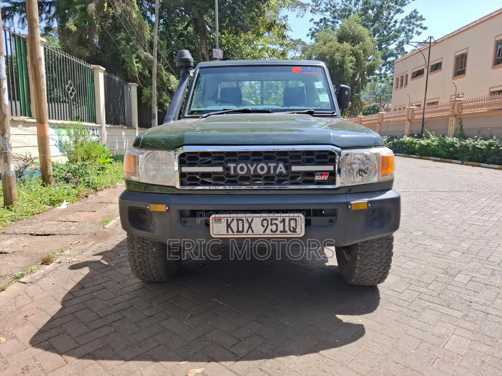 Toyota Land Cruiser 2014 Green