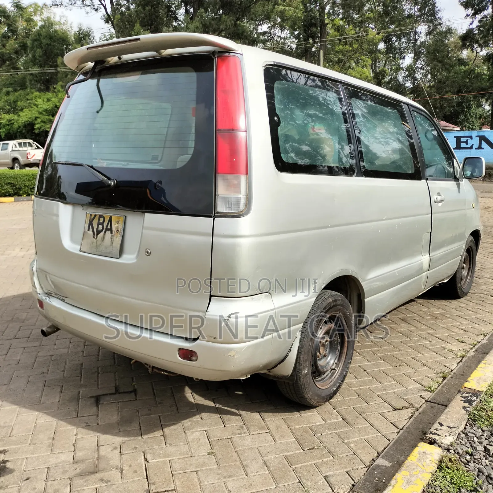 Toyota TownAce Noah 2001 Silver