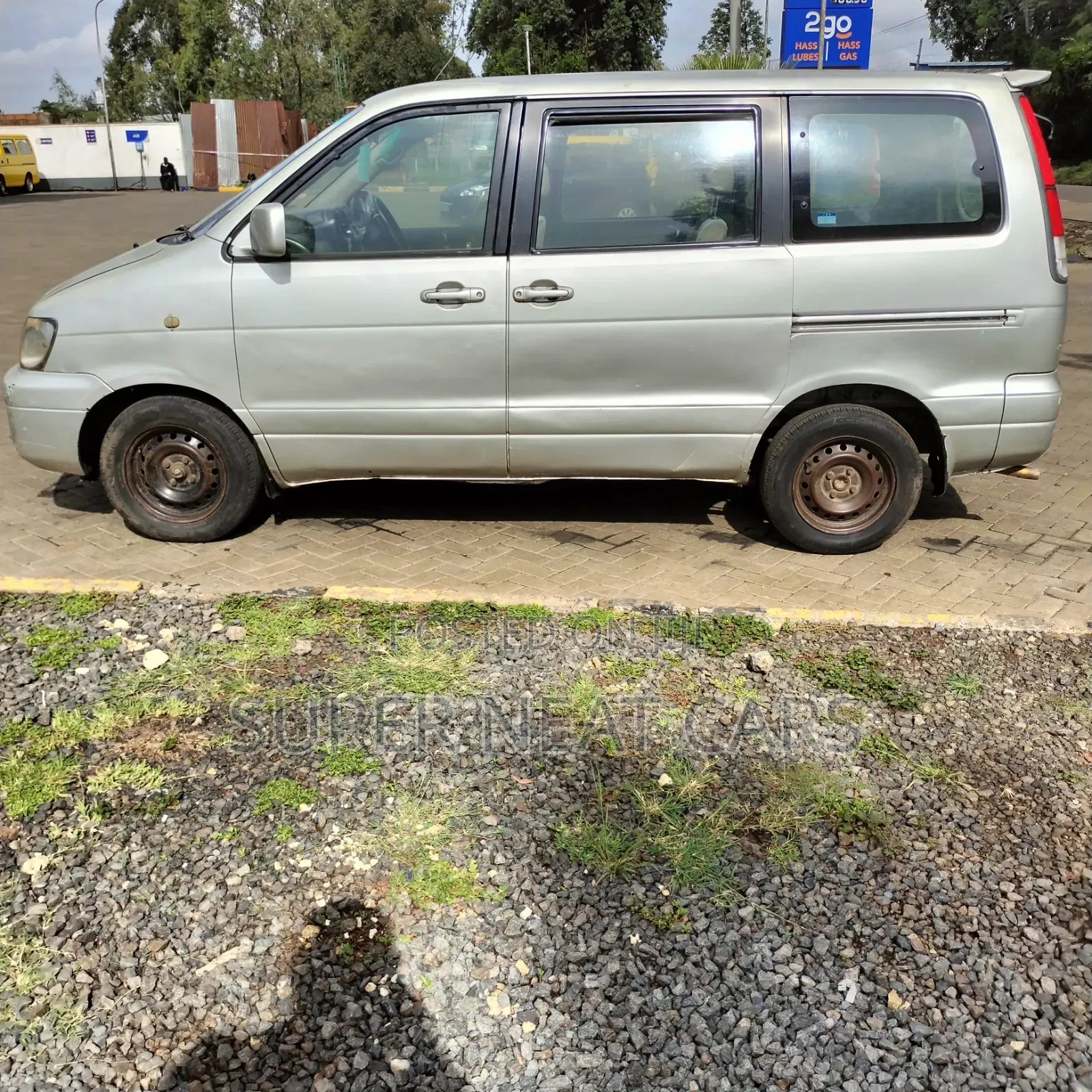 Toyota TownAce Noah 2001 Silver