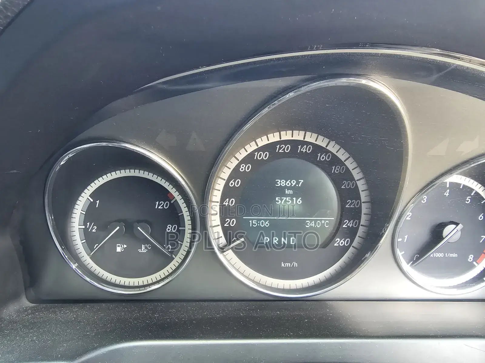Mercedes-Benz C200 2010 Gray