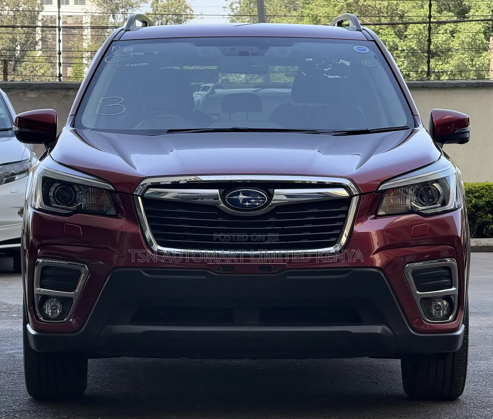 Subaru Forester Premium AWD 2019 Maroon