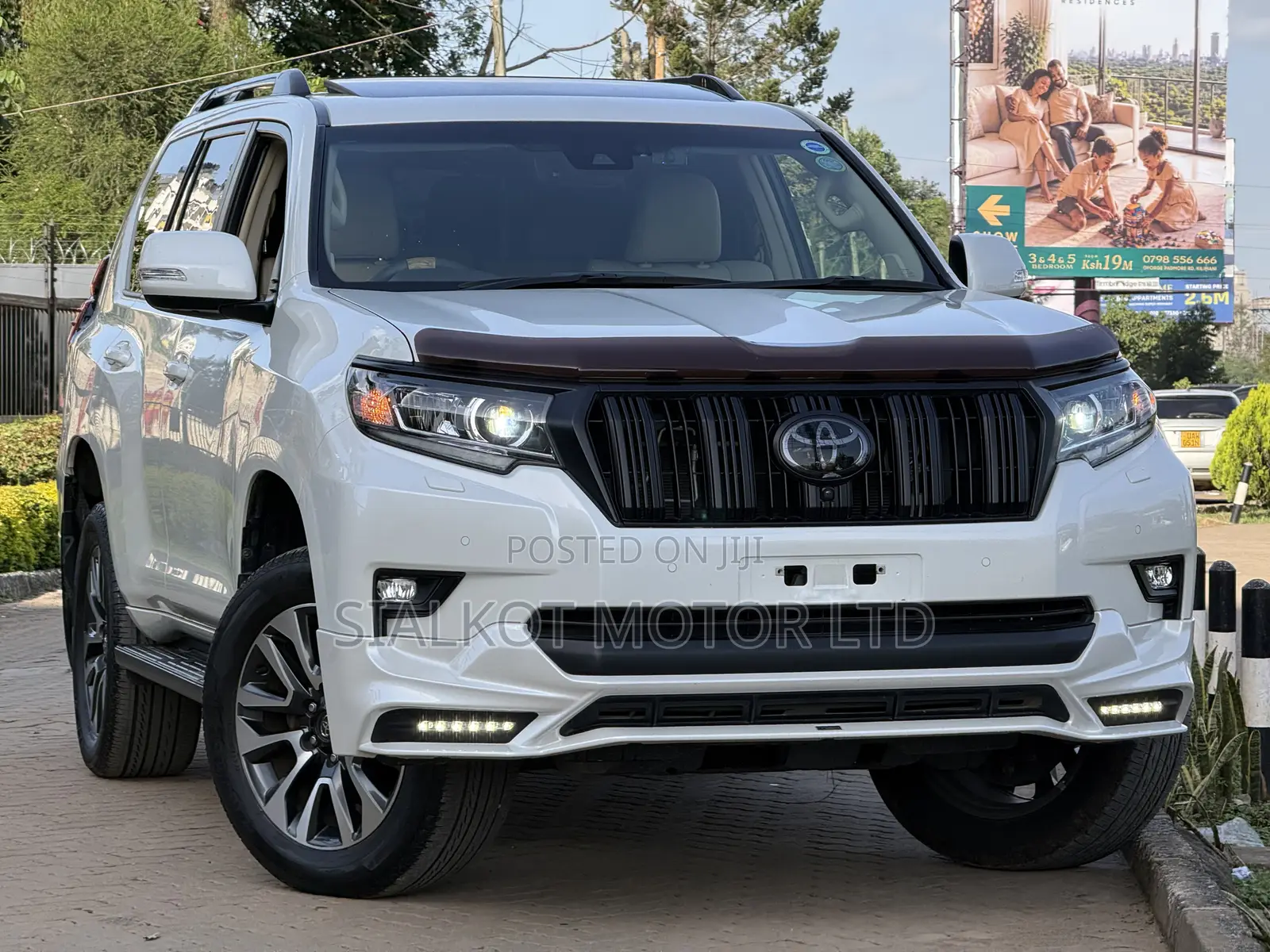 Toyota Land Cruiser Prado 2.7 2022 White