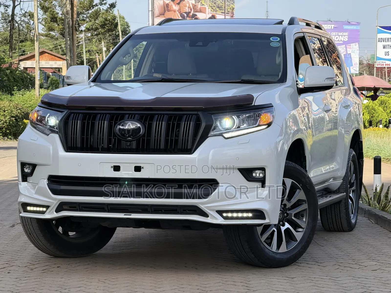 Toyota Land Cruiser Prado 2.7 2022 White