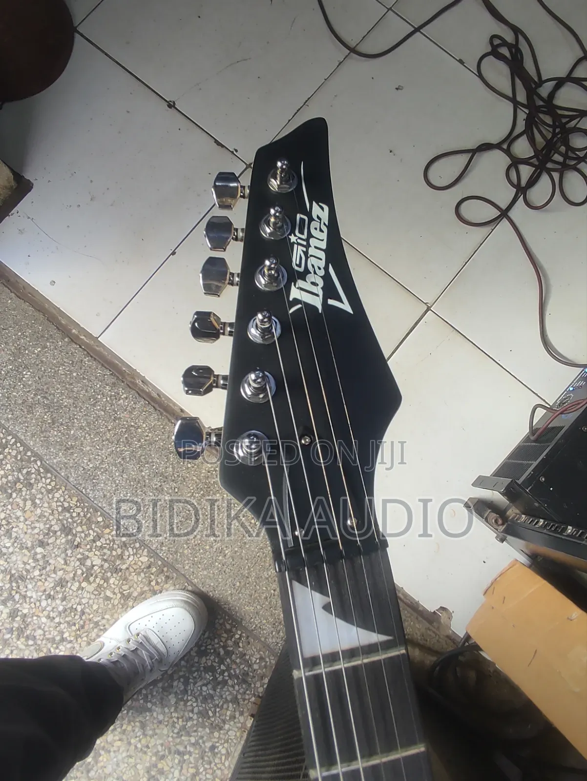 Ibanez Gio Rg Series Electric Guitar (Sunburst Finish)