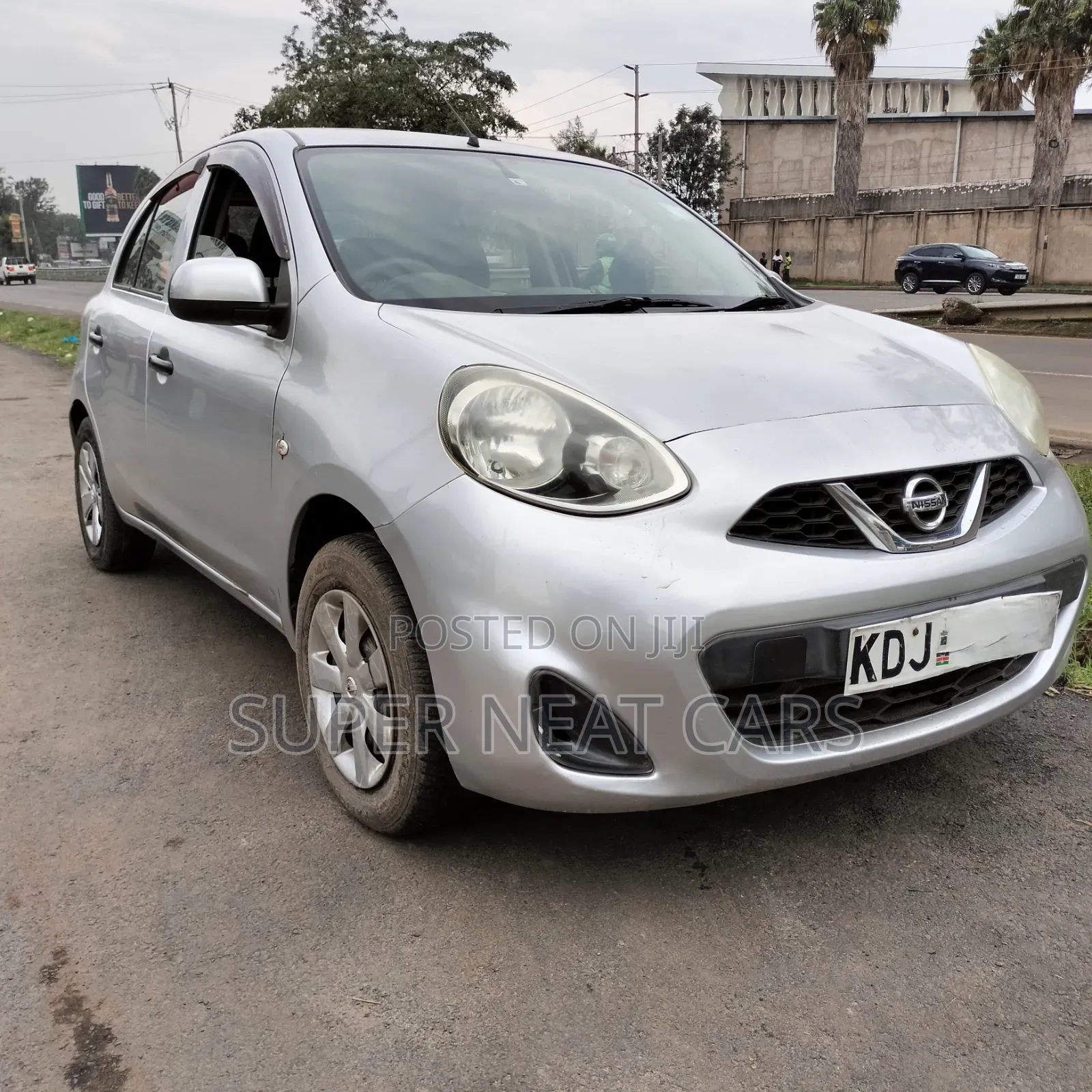 Nissan March 1.2 FWD 2015 Silver