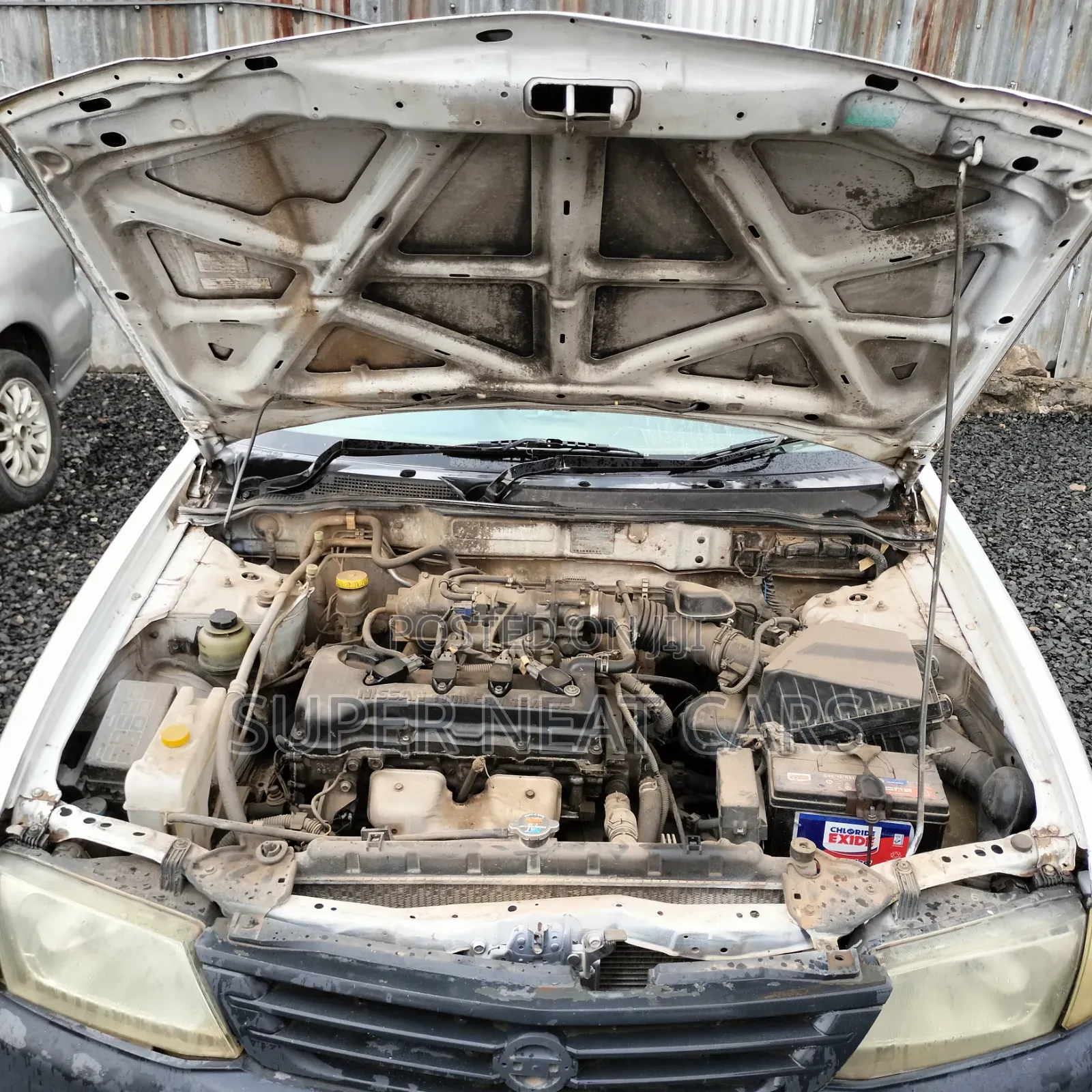 Nissan Advan 2006 White